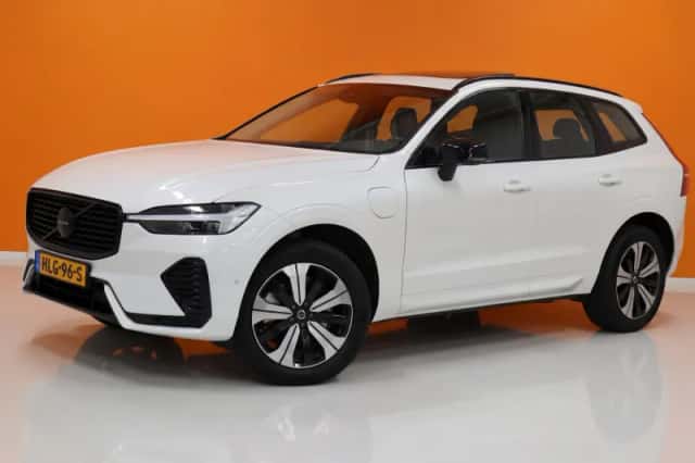 Volvo XC60 (2025) thumbnail 1