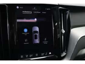 Volvo XC60 (2025) thumbnail 25
