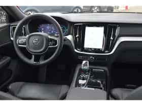 Volvo V60 (2023) thumbnail 22