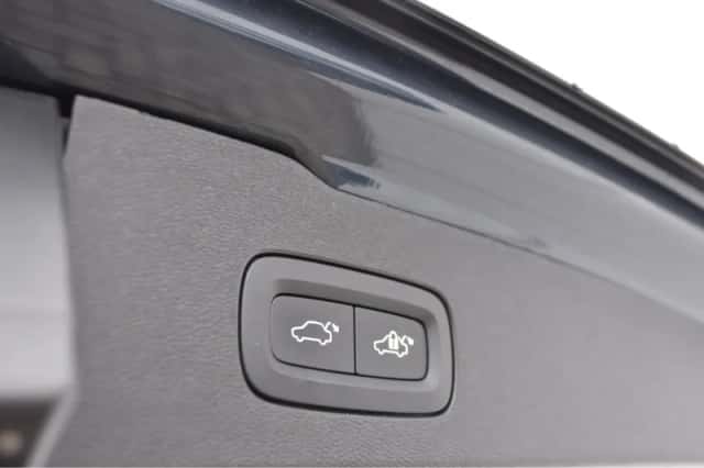 Volvo V60 (2023) thumbnail 26