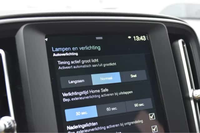 Volvo XC40 (2021) thumbnail 19