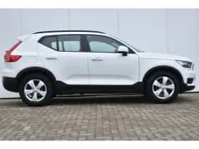 Volvo XC40 (2021) thumbnail 7