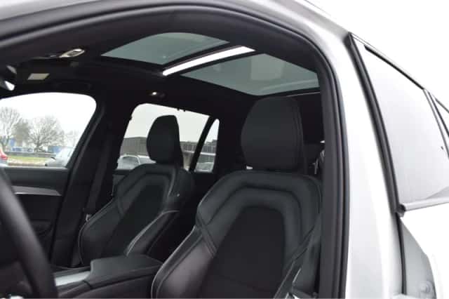 Volvo XC90 (2022) thumbnail 19