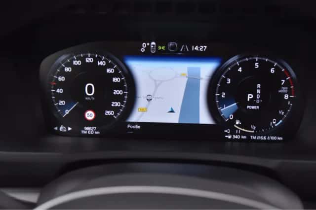 Volvo XC90 (2022) thumbnail 24