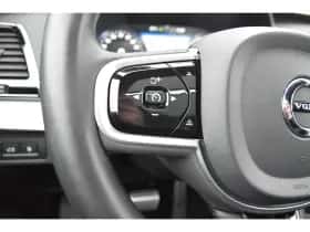 Volvo XC90 (2022) thumbnail 28