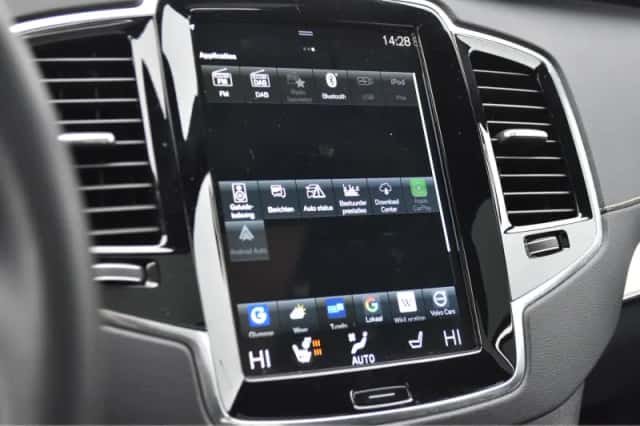 Volvo XC90 (2022) thumbnail 33