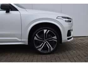 Volvo XC90 (2022) thumbnail 5