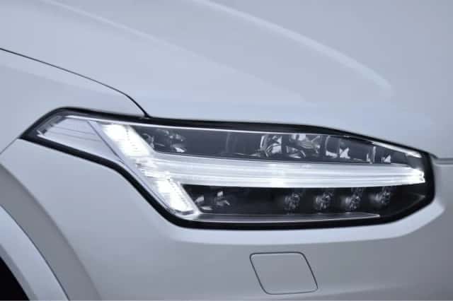 Volvo XC90 (2022) thumbnail 6