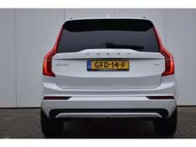 Volvo XC90 (2022) thumbnail 9