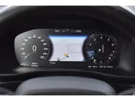 Volvo XC40 (2021) thumbnail 12