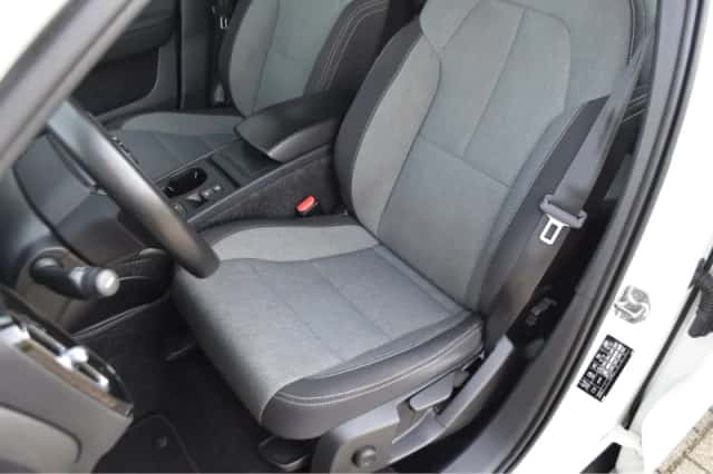 Volvo XC40 (2021) thumbnail 13