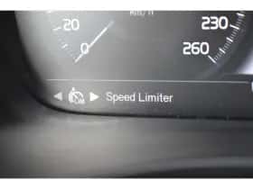 Volvo XC40 (2021) thumbnail 14