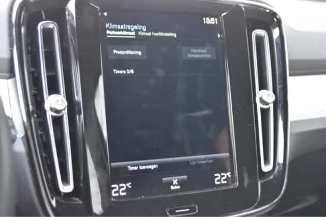 Volvo XC40 (2021) thumbnail 23