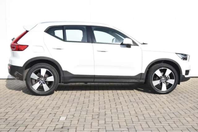 Volvo XC40 (2021) thumbnail 7