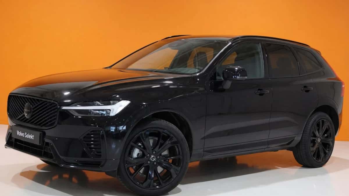 Volvo XC60 (2026) — foto 1
