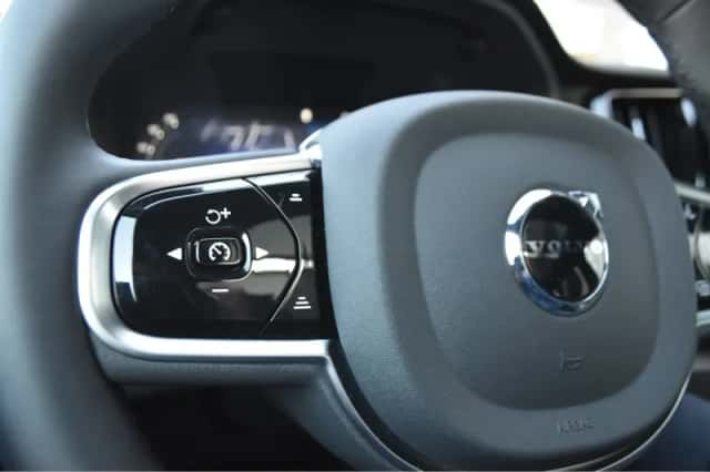 Volvo XC60 (2026) thumbnail 35