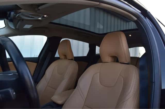 Volvo V40 (2020) thumbnail 13