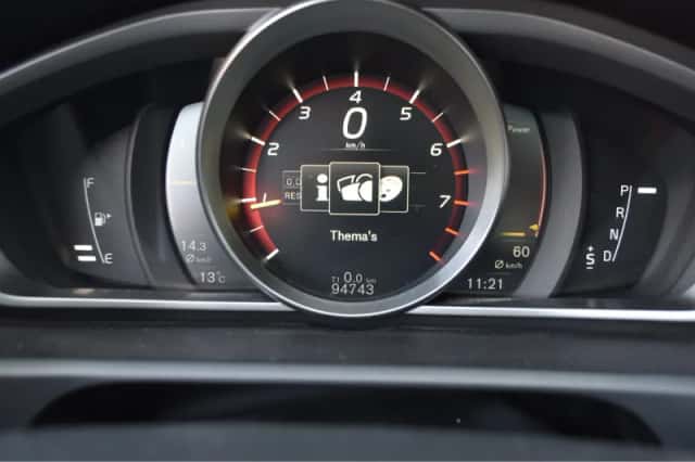 Volvo V40 (2020) thumbnail 17