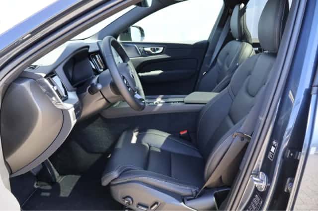 Volvo XC60 (2026) thumbnail 4