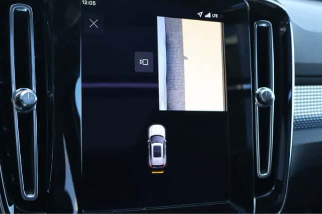 Volvo EX40 (2026) thumbnail 16