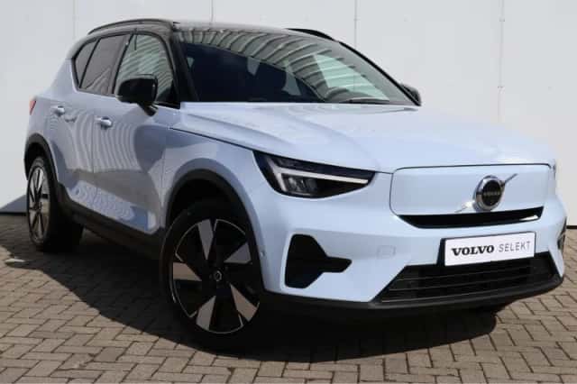 Volvo EX40 (2026) thumbnail 3