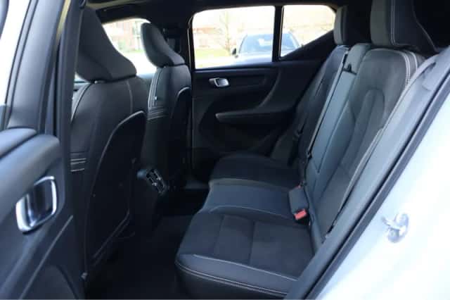 Volvo EX40 (2026) thumbnail 21