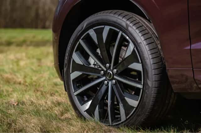 Volvo XC60 (2025) thumbnail 11