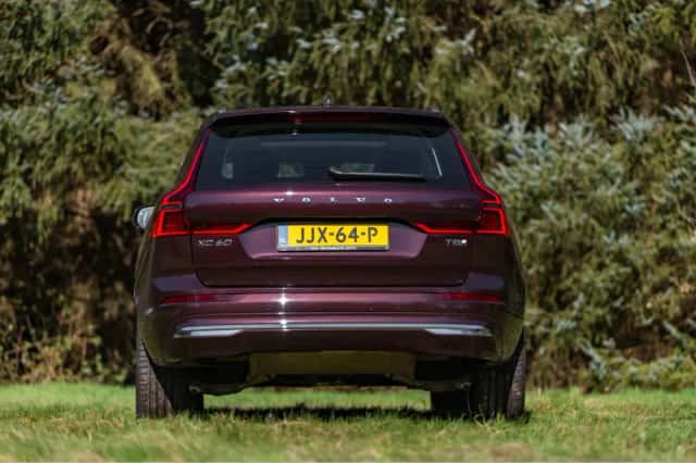 Volvo XC60 (2025) thumbnail 10