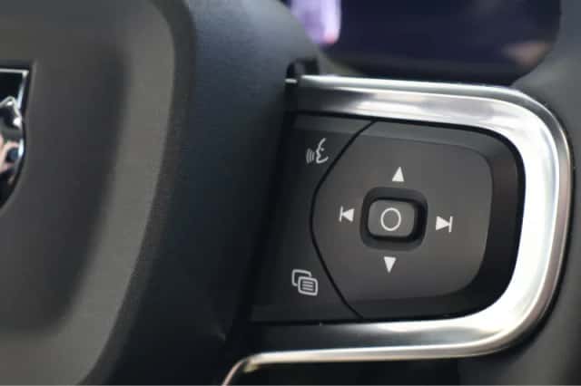Volvo C40 (2023) thumbnail 14