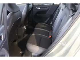 Volvo C40 (2023) thumbnail 32