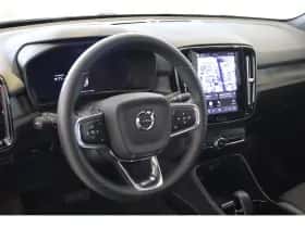 Volvo C40 (2023) thumbnail 6