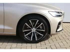 Volvo V60 (2025) thumbnail 8