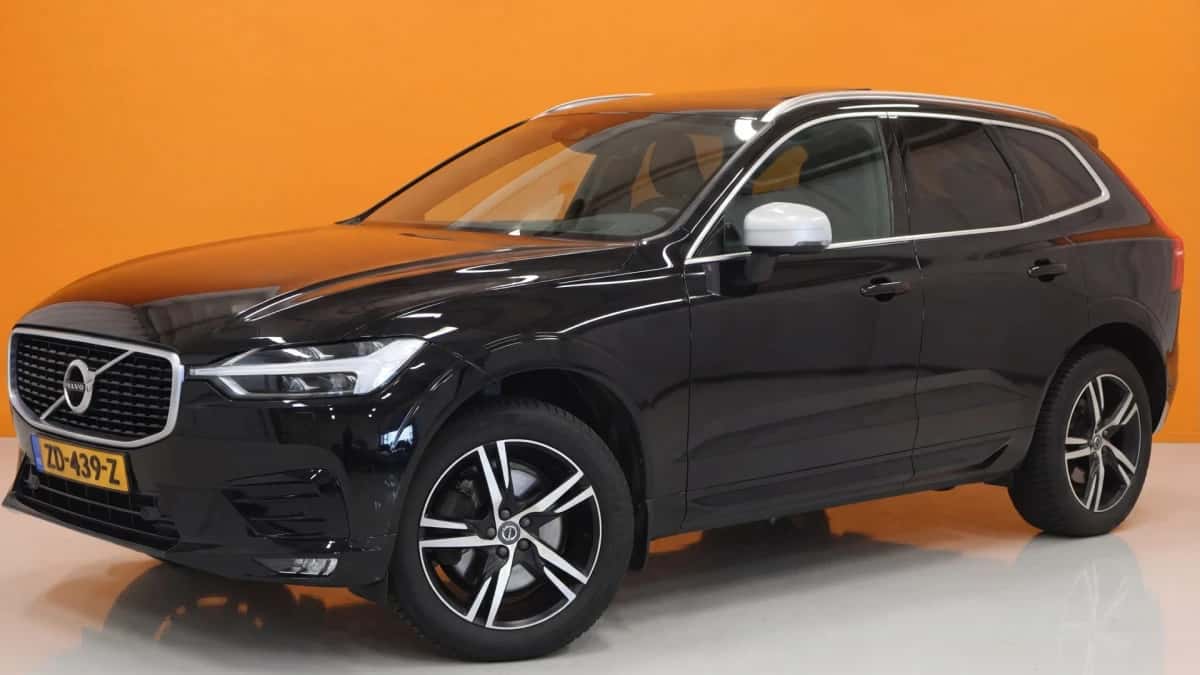 Volvo XC60 (2019) — foto 1