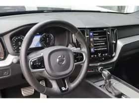 Volvo XC60 (2019) thumbnail 4