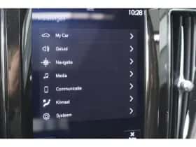 Volvo XC60 (2019) thumbnail 37