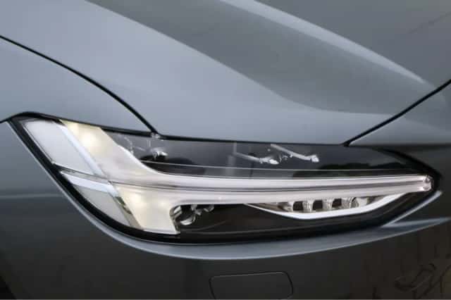 Volvo V90 (2020) thumbnail 35