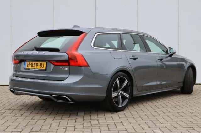 Volvo V90 (2020) thumbnail 38