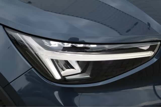 Volvo XC40 (2025) thumbnail 6