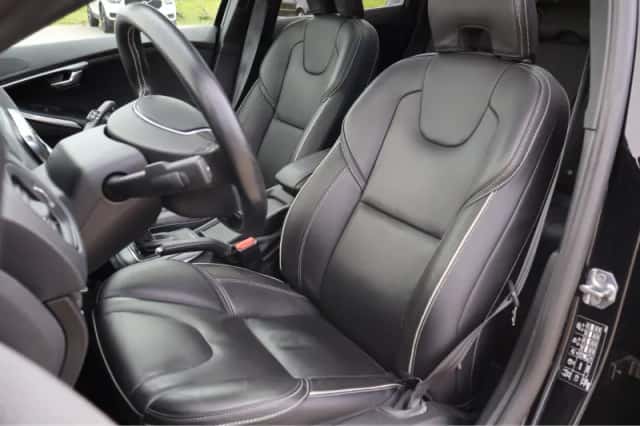Volvo V40 (2019) thumbnail 7
