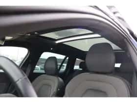 Volvo V60 (2021) thumbnail 11