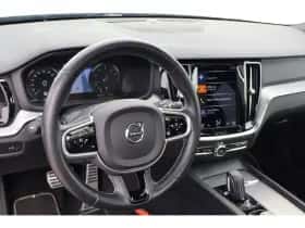 Volvo V60 (2021) thumbnail 7