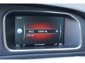 Volvo V40 (2015) thumbnail 11
