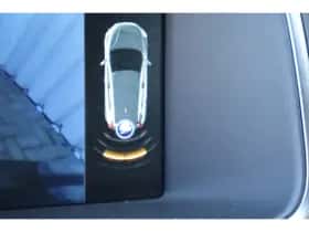Volvo V40 (2015) thumbnail 18