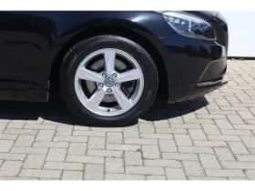 Volvo V40 (2015) thumbnail 25