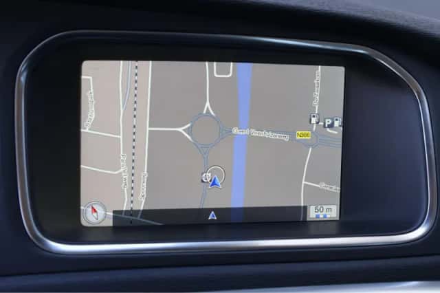 Volvo V40 (2015) thumbnail 9