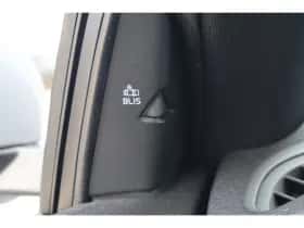 Volvo V40 (2016) thumbnail 14