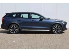 Volvo V60 (2020) thumbnail 49