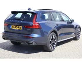 Volvo V60 (2020) thumbnail 50