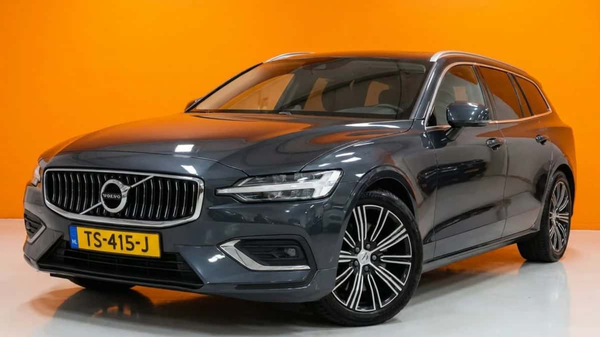 Volvo V60 (2018) — foto 1
