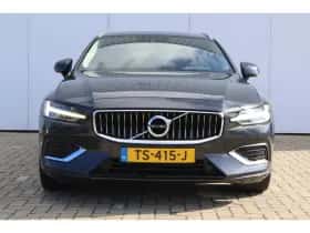 Volvo V60 (2018) thumbnail 2